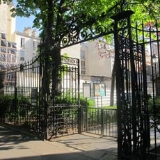 Square Paul-Gilot