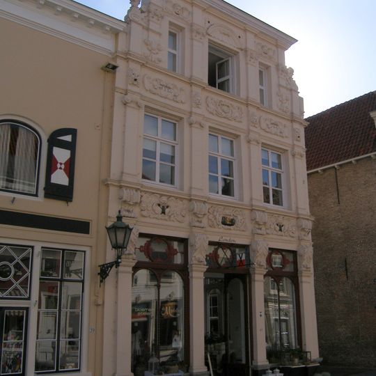 Lievevrouwestraat 41, Bergen op Zoom