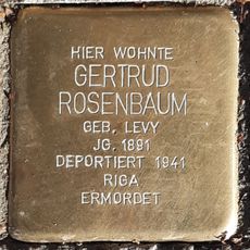Stolperstein en memoria de Gertrud Rosenbaum
