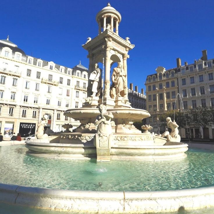Fontaine des Jacobins
