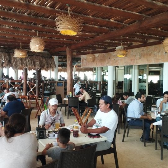 Eladio’s