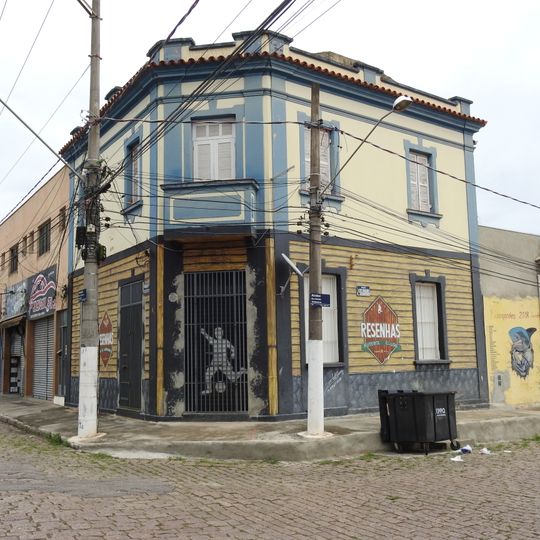 Building at Rua Graciano Olavo Geribello, 248