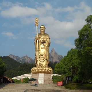 Statue of Dizang