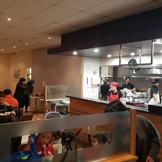 TAKA'S KITCHEN