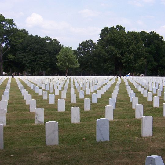 Memphis National Cemetery