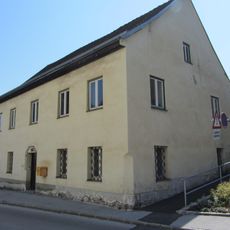 Ehem. Schule/Mesnerhaus, Jugendzentrum der Pfarre hl. Oswald