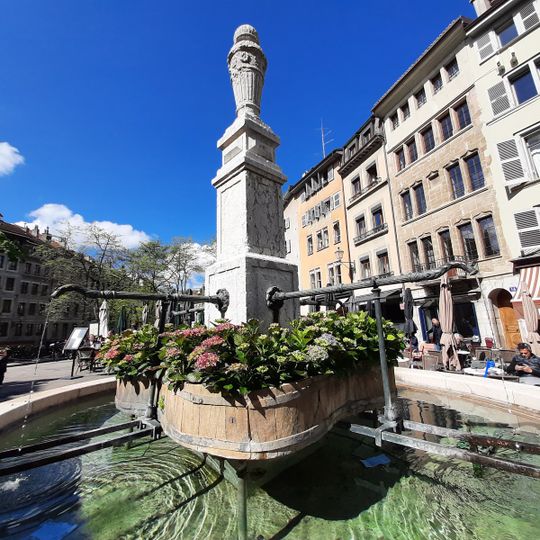 Place du Bourg-de-Four