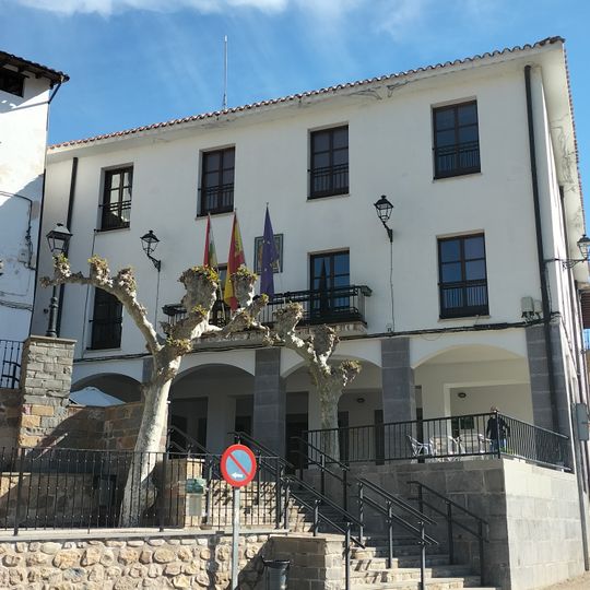 Casa consistorial de Torrecilla en Cameros