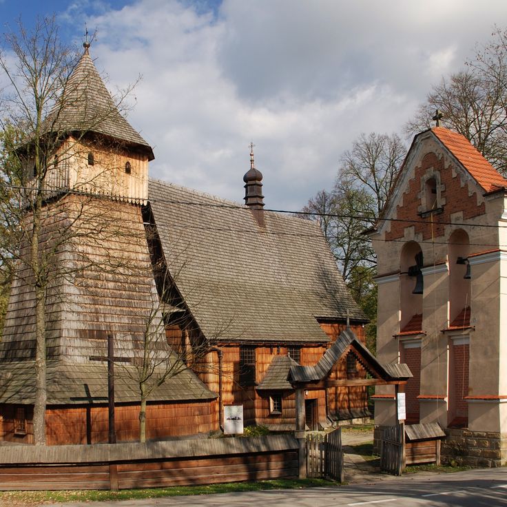 St. Michael Archangel's Church, Binarowa