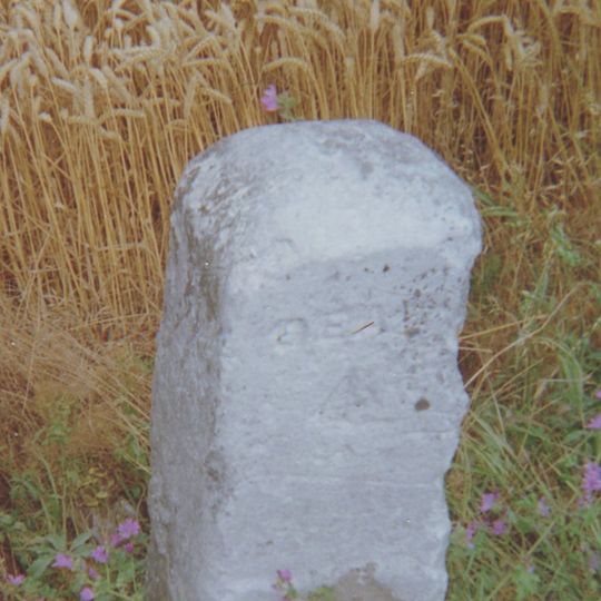 Milestone At Tr 335 554