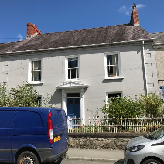 No.8 Waterloo Terrace, Carmarthen