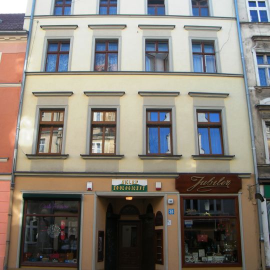 35 Długa Street in Brzeg