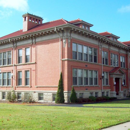 Euclid Avenue School