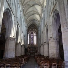 Église Saint-Pierre de Varzy