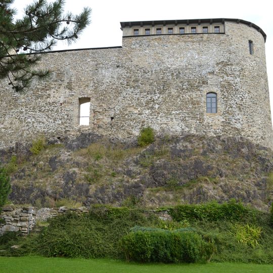 Hrad Liptovský hrádok, veža II.