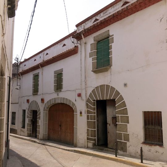 Cases al carrer Romaní, 9-13