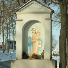 Kaplička v ulici U Obalovny v Klecanech