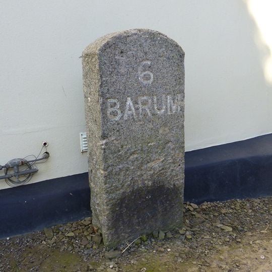 Milestone, Eastleigh, by Milestone Cottage, nr entrance to Eastleigh Manor