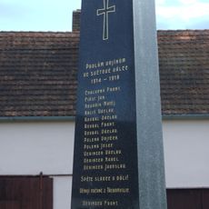 Pomník padlým v Třebomyslicích