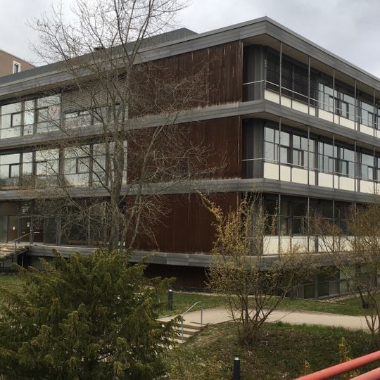Gebäude des Instituts für physiologische Chemie der Universität Tübingen