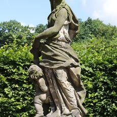 Statue