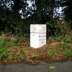 Milepost, roadside at SJ83200237