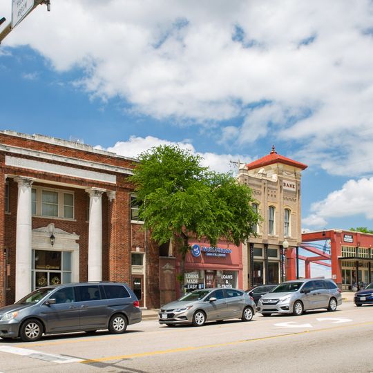 Ennis Commercial Historic District