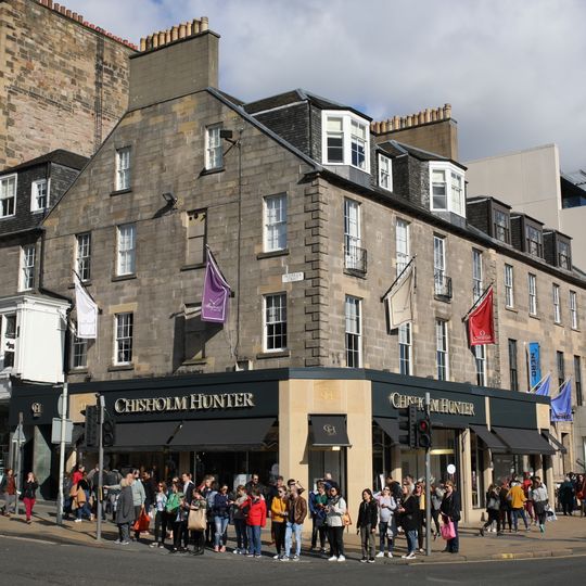 Edinburgh, 98 Princes Street