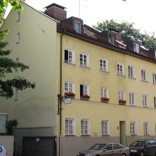 Mietshaus