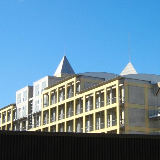 Atomi Gakuen Junior High School & High School