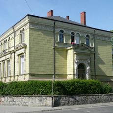 2 Cmentarna Street in Bielawa