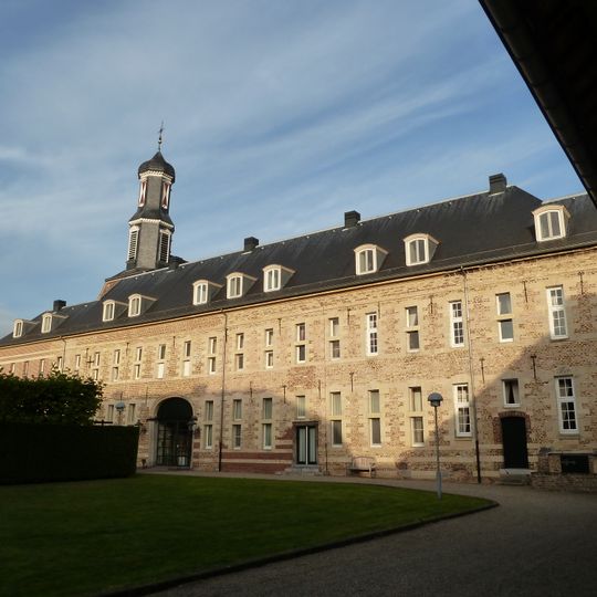 West wing Château St. Gerlach