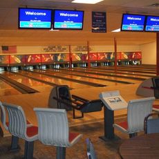 Rollaway Lanes & Lounge