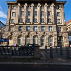 Gebäude der Allianz-Versicherung
