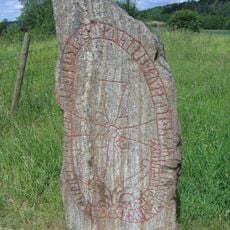 Uppland Runic Inscription 136