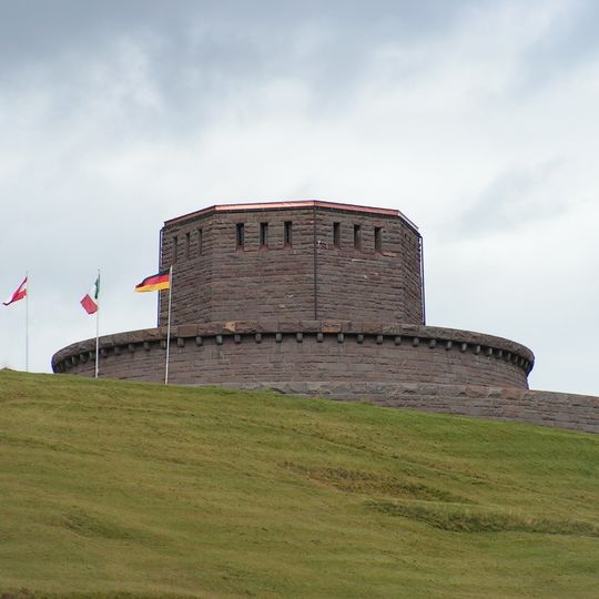 Deutsche Kriegsgräberstätte Pordoi