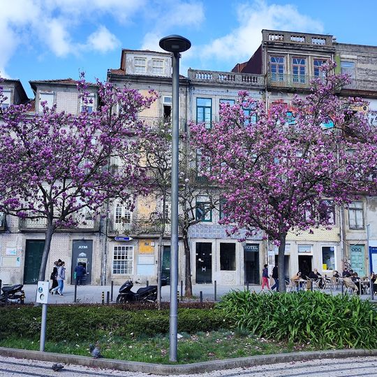Carlos Alberto Square