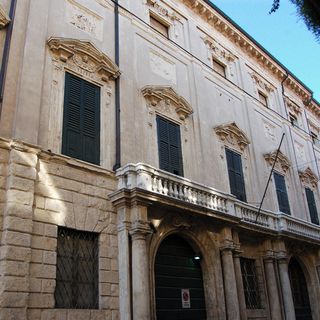 Galleria d’arte moderna Palazzo Forti