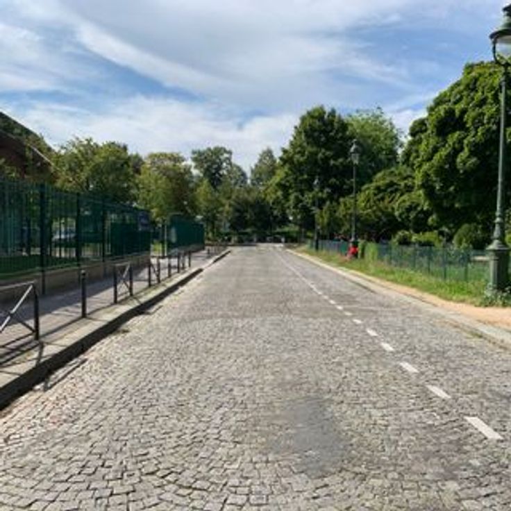 Square Henri-Bataille