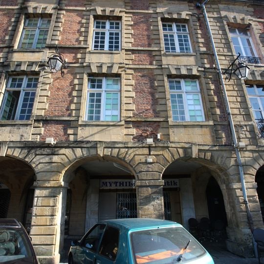 Immeuble, 34 place Ducale