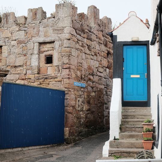 Anstruther Easter, Wightman's Wynd, Dreel Castle
