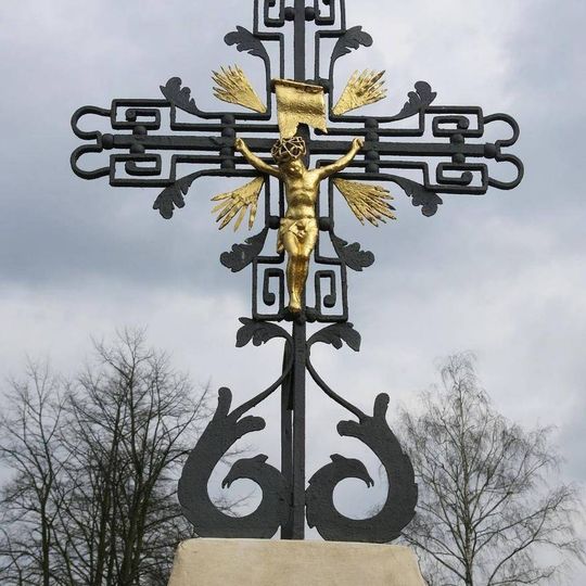 Kříž na rozcestí v Malém Újezdu