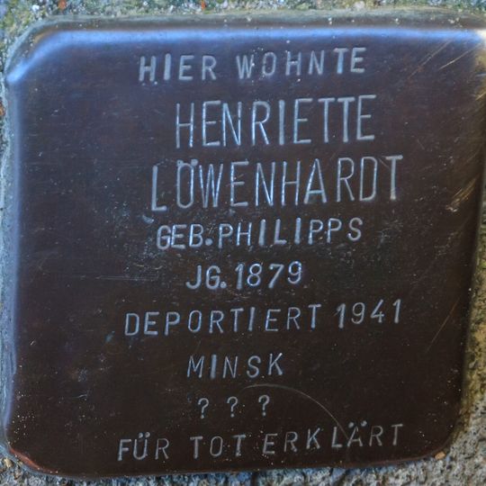 Stolperstein en memoria de Henriette Löwenhardt