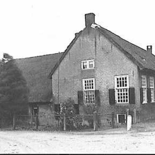 Voorstraat 1, Neerijnen