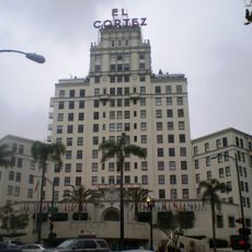 El Cortez Apartment Hotel