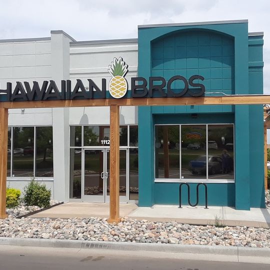 Hawaiian Bros Island Grill