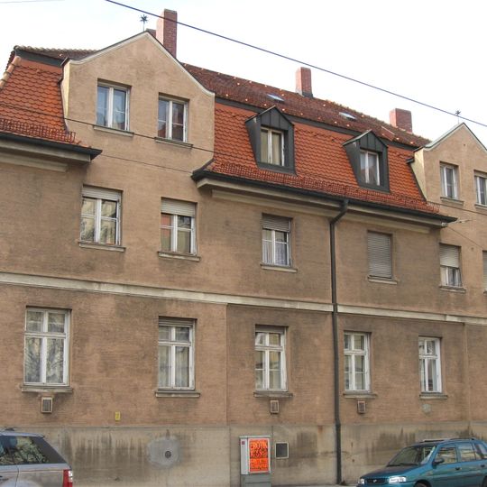 Villenartiger, barockisierender Bau