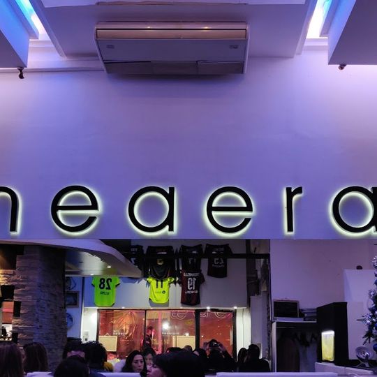 Neaera Lounge Bar