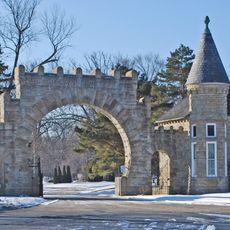 Elm Lawn Cemetery
