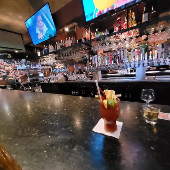 Bar Louie
